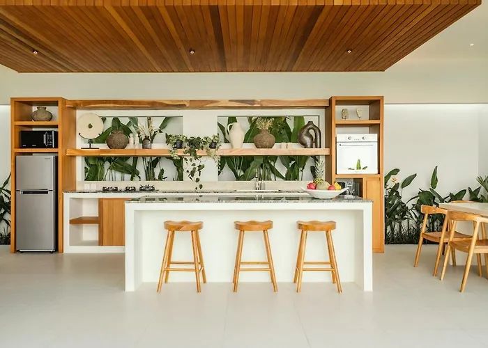 بيت للعطل Komorebi - Modern 3Br - Central Canggu Beach