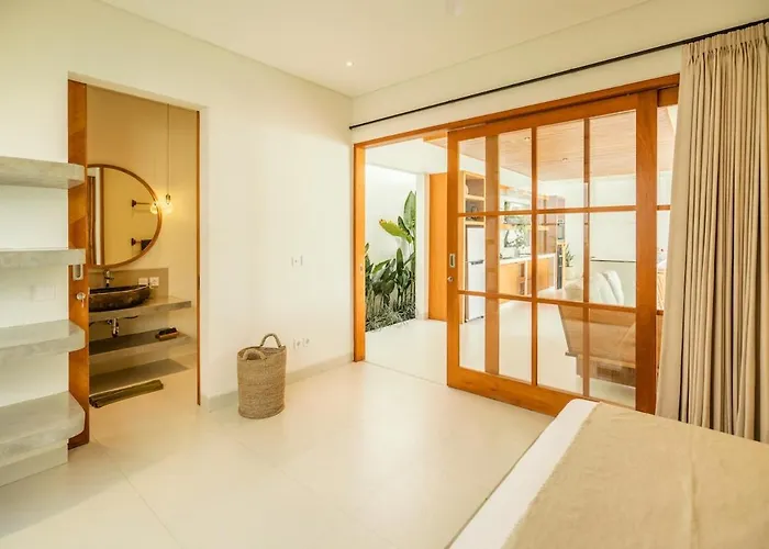 Komorebi - Modern 3Br - Central Canggu Beach تْشانغو