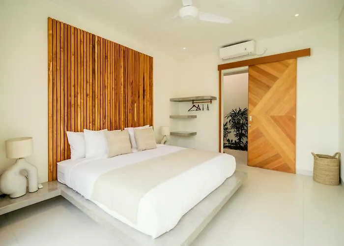بيت للعطل Komorebi - Modern 3Br - Central Canggu Beach